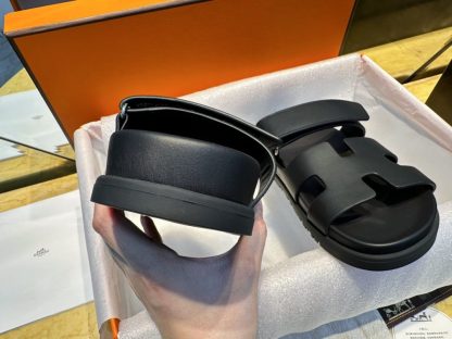 Replica Hermes Women's Chypre Sandal Black CalfSkin #3332 - Image 2
