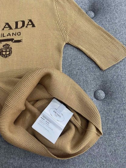 Replica Prada Silk crew-neck sweater with logo Women sweatshirt 2024 #3305 - Image 7