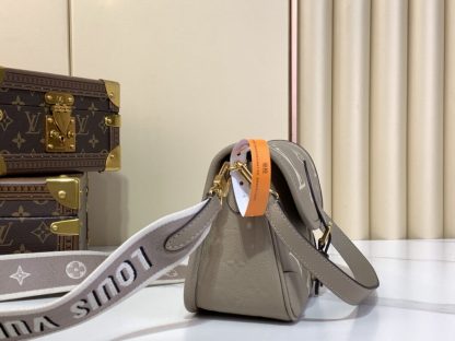 Replica Louis Vuitton Diane Shoulder Bag M46583 #3571 - Image 5