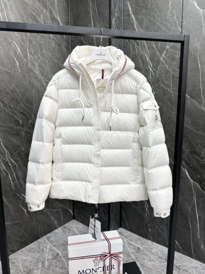 Replica Moncler PAVIN Short Down Jacket Outerwear White #3557 - Image 6