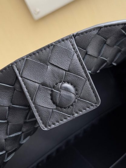Replica Bottega Veneta Medium Andiamo Tote Bag Top handle bag Black #3641 - Image 6