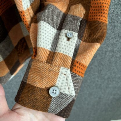 Replica Louis Vuitton Button-Down Long-Sleeved Flannel Shirt 1AFXSJ #3604 - Image 7