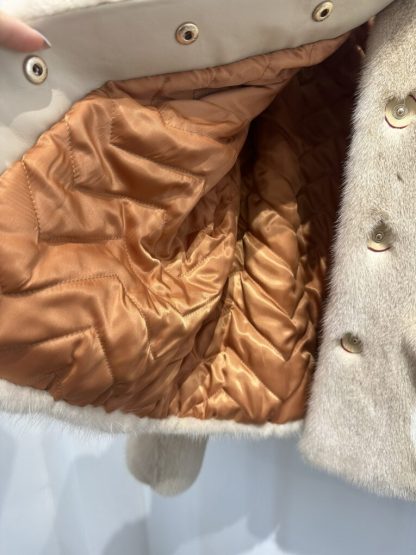 Replica Louis Vuitton Women's Collarless Monogram Mink Jacket 1AFTI7 #3783 - Image 8
