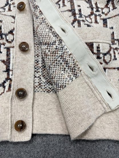 Replica Dior Oblique Cardigan Sweater With Buttons Beige and Brown Virgin Wool Jacquard #3980 - Image 14