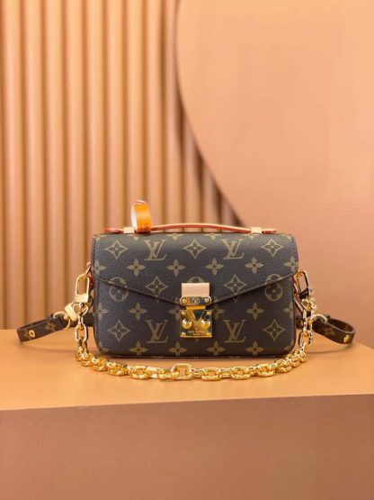 Replica Louis Vuitton Pochette Métis East West vip version Monogram M46279 - Image 9