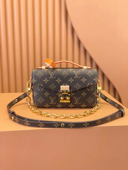 Replica Louis Vuitton Pochette Métis East West vip version Monogram M46279