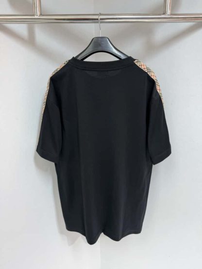 Replica Burberry Check Trim Cotton T-shirt black for men 2025 - Image 5