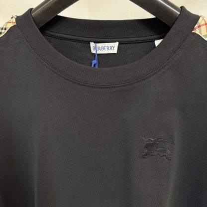 Replica Burberry Check Trim Cotton T-shirt black for men 2025 - Image 8
