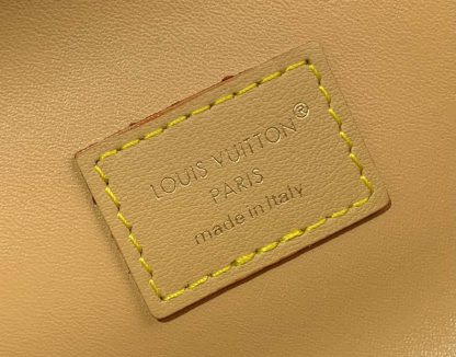 Replica Louis Vuitton Bone Wearable Wallet M12615 - Image 8